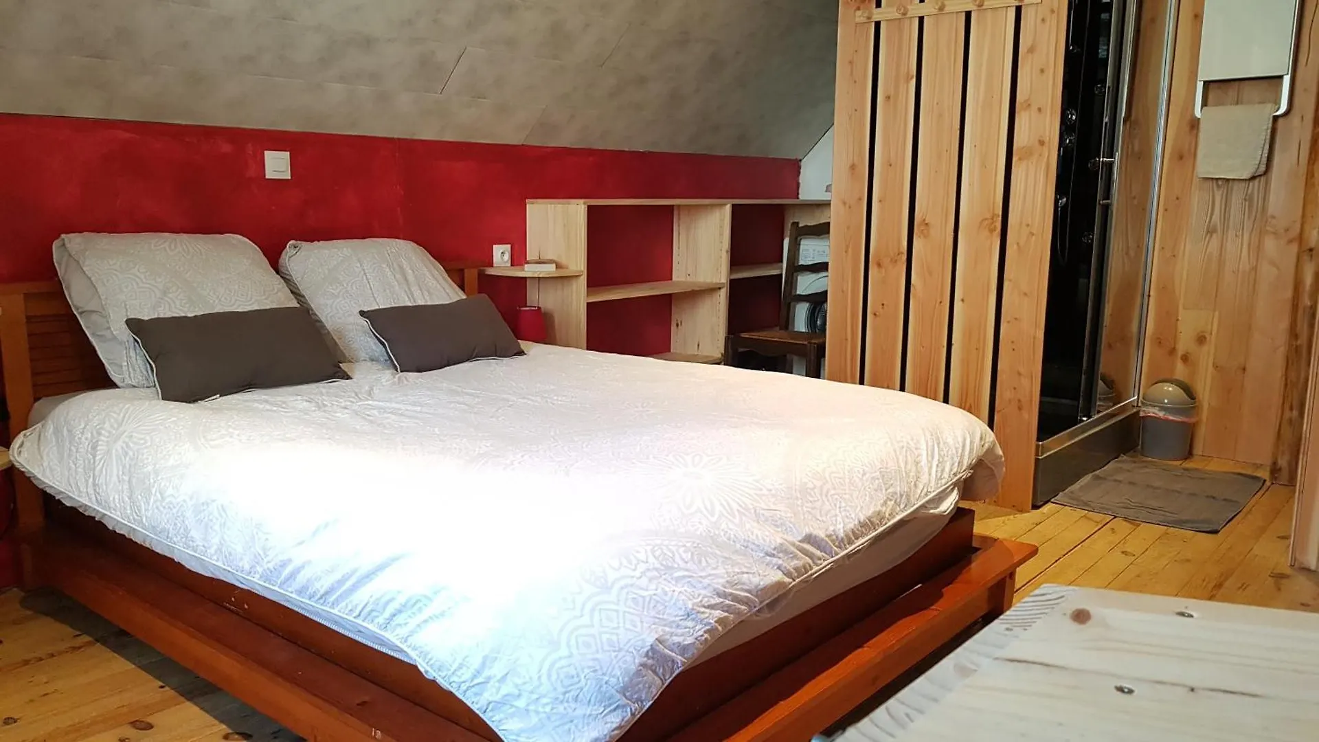 Hébergement de vacances Maison au sommet des montagnes Boussenac France